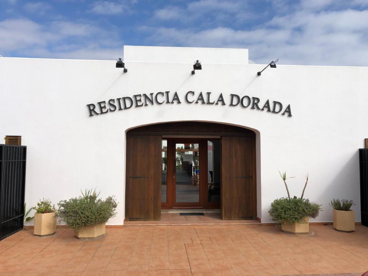 Residencia Cala Dorada Appartamento Santanyí Esterno foto